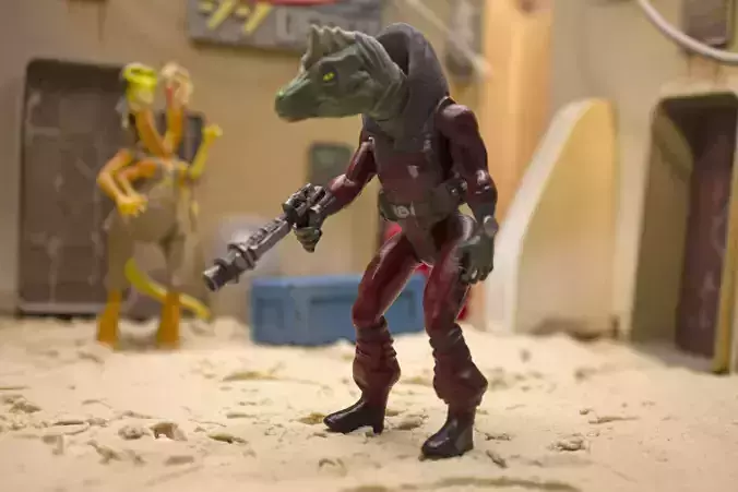 Jointed dinosaur bounty hunter -obiwan kenobi