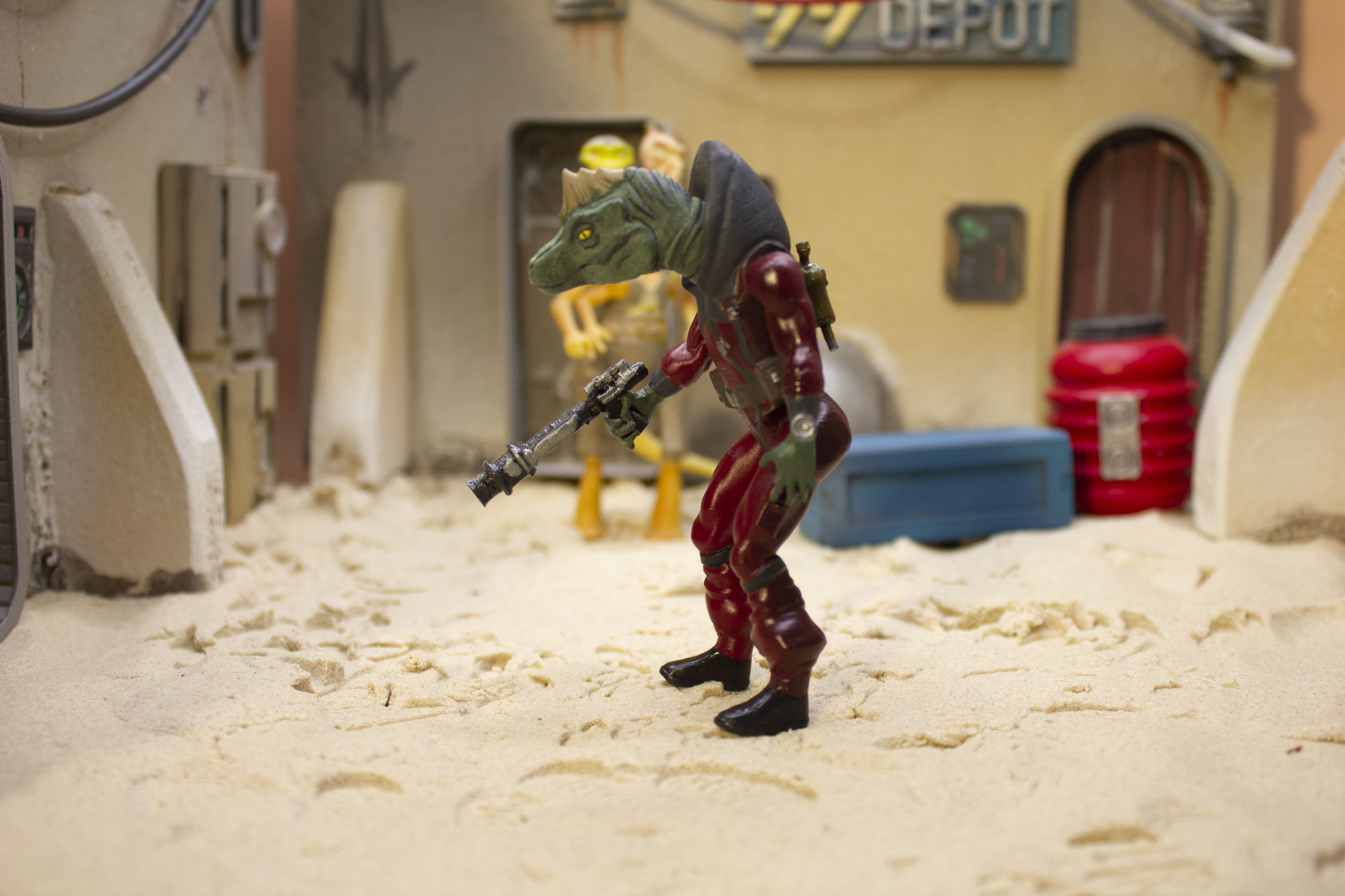 Jointed dinosaur bounty hunter -obiwan kenobi 3D print model_1