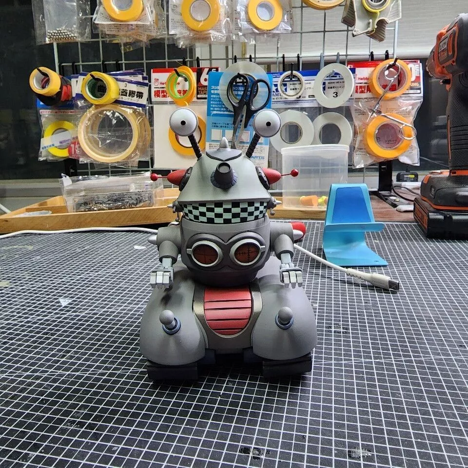 KOBOT silver robot with eyes 3D print model