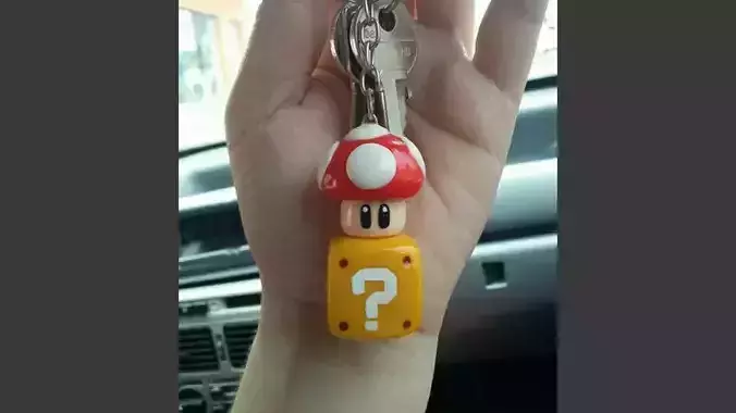 Super Mario keychain