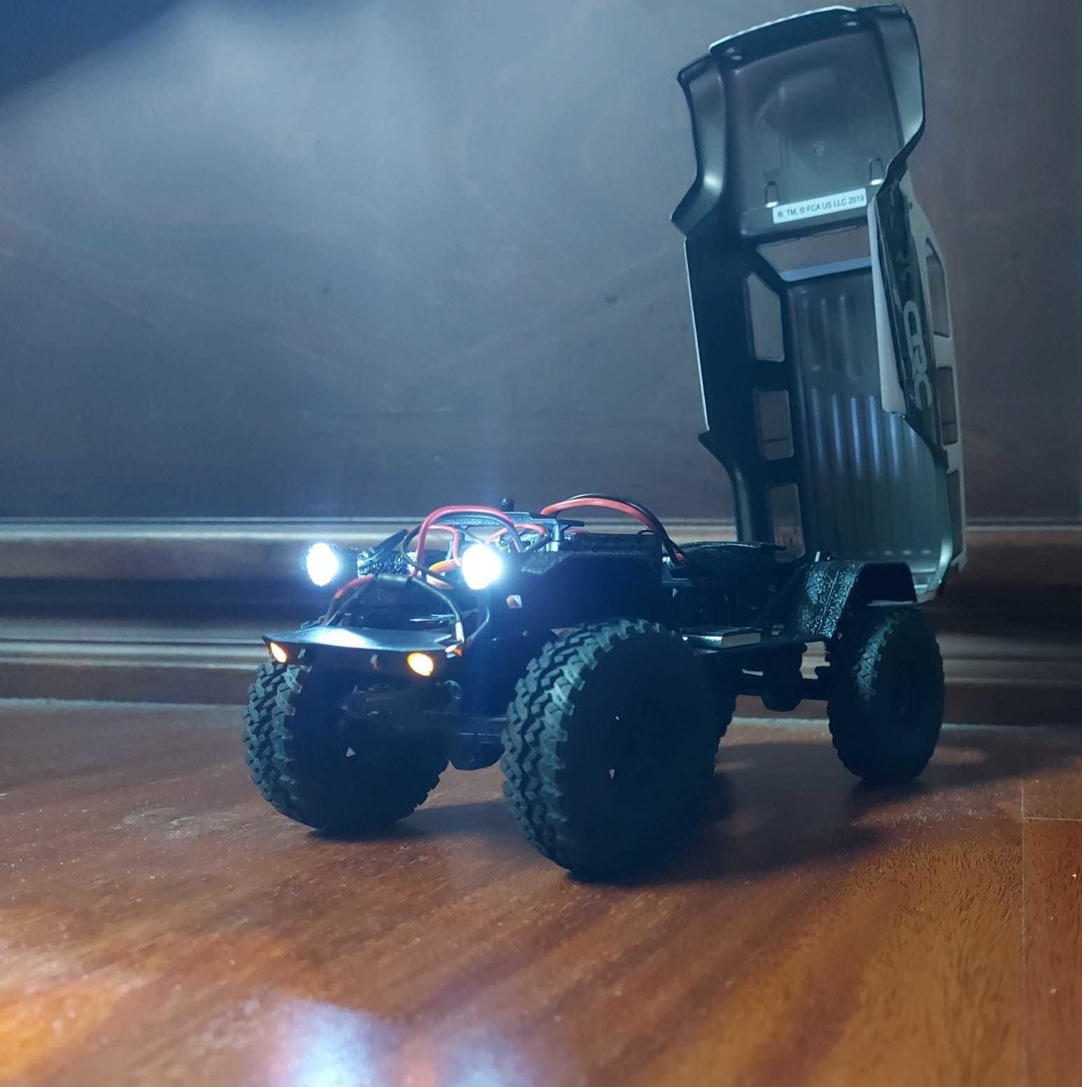 Axial SCX24 JEEP JLU interior fenders with lights  3D print model_4
