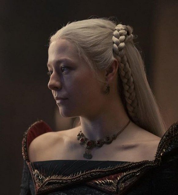 Rhaenyra Targaryen Necklace 3D model_1