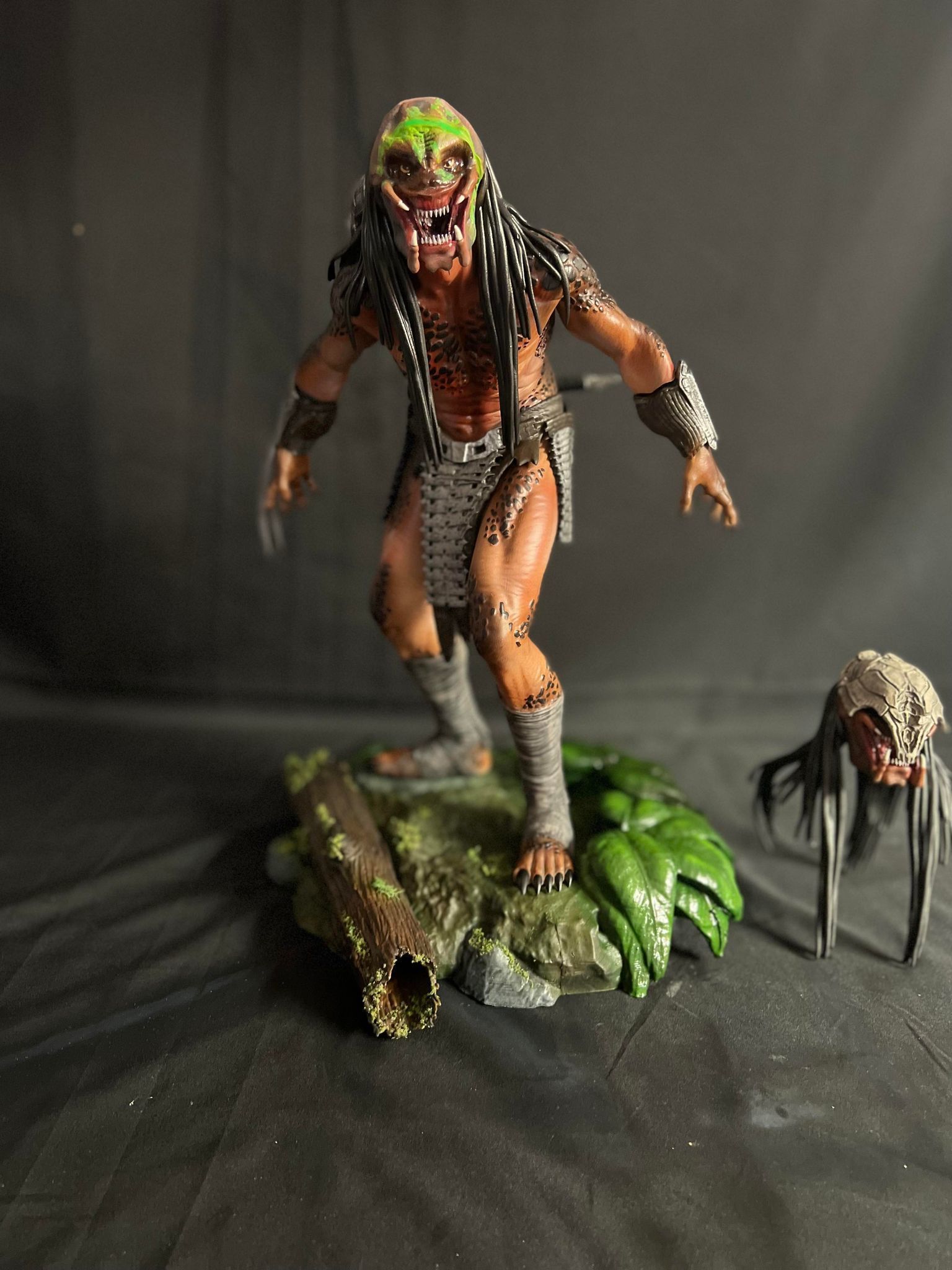 Feral Predator from PREY 3D print model_3
