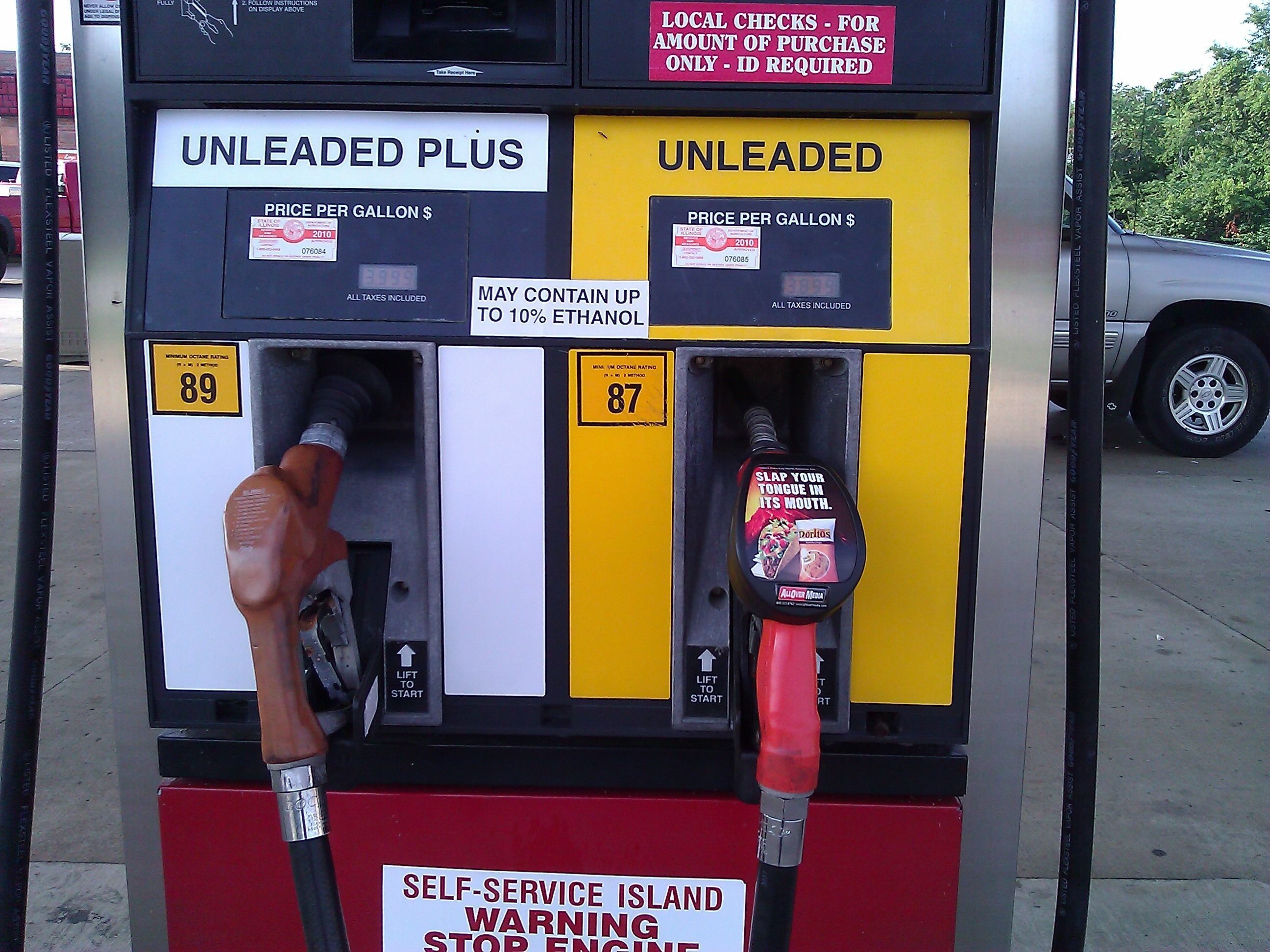 Small Shell Gas Station 3D model_70