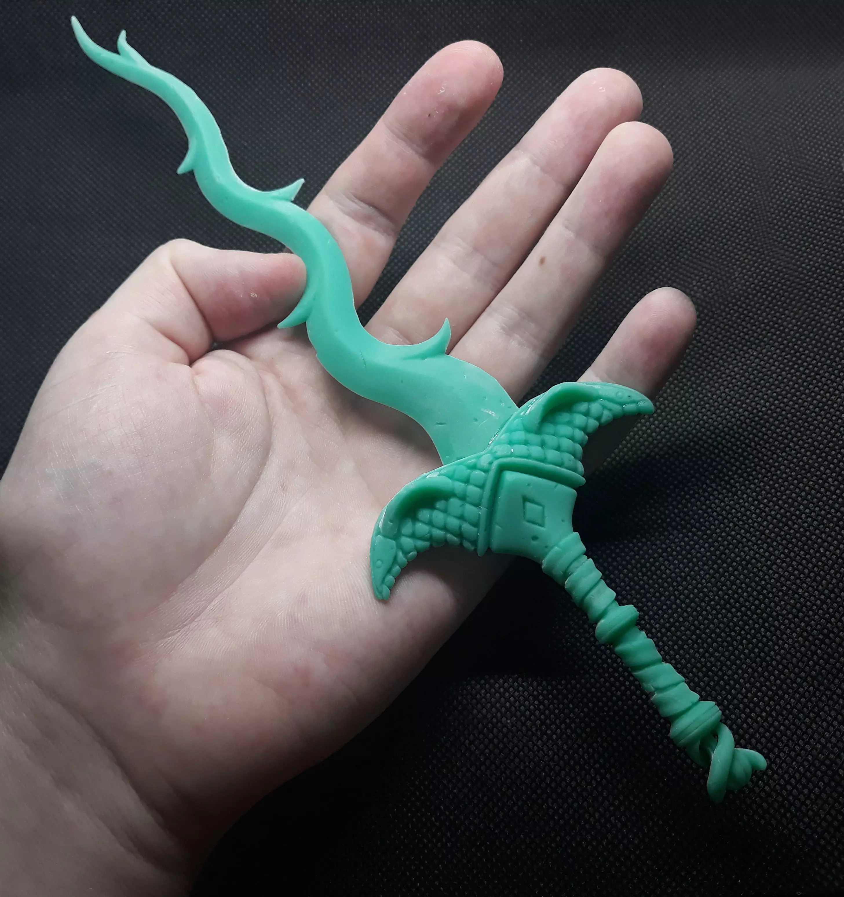 Snake two handed sword 3d print 3D print model_0