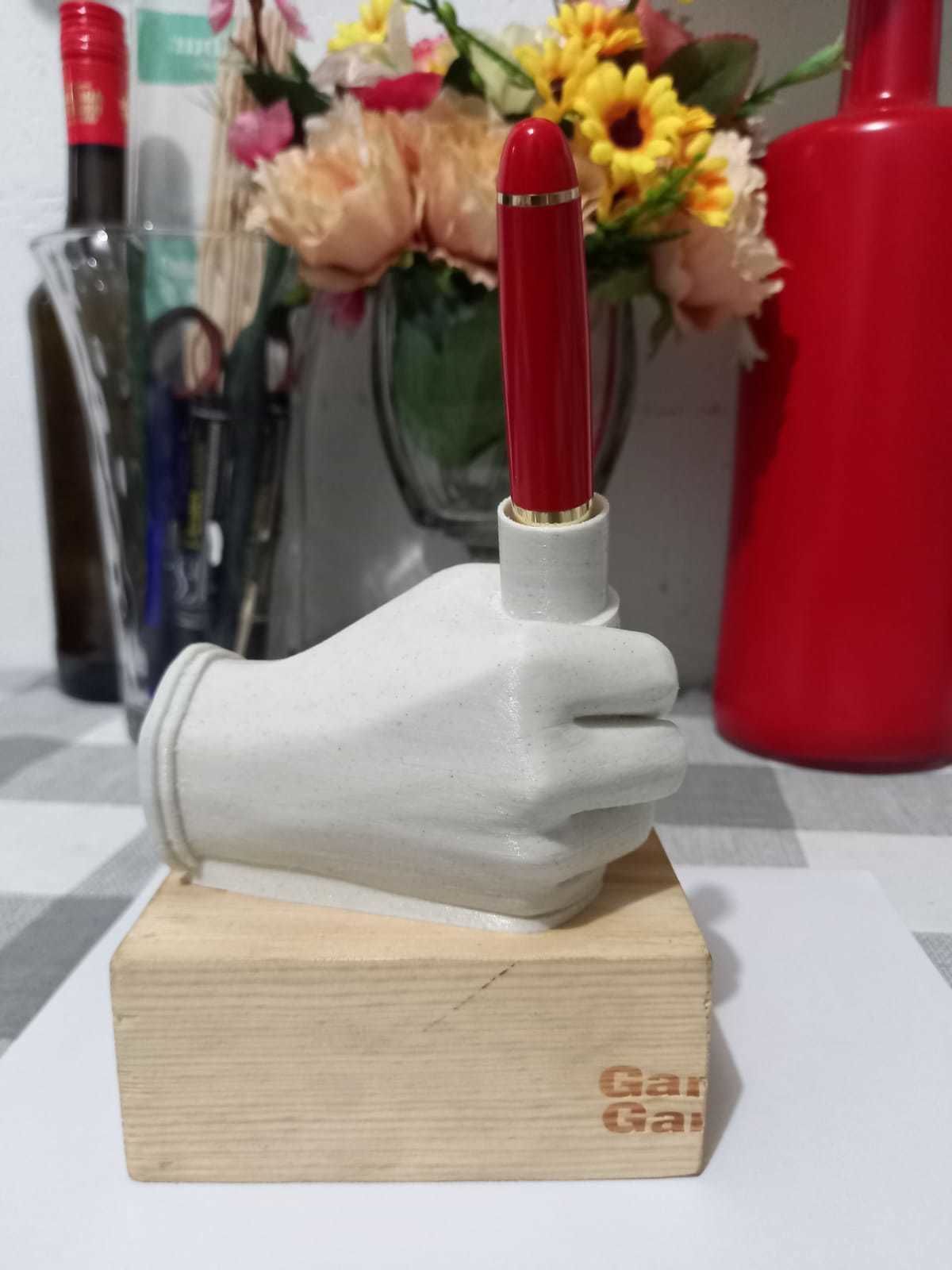 Hand writing pen holder 3D print model_1