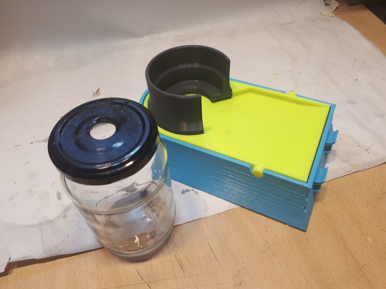 Cubeta de agua recargable - Refillable water bucket 3D print model_7