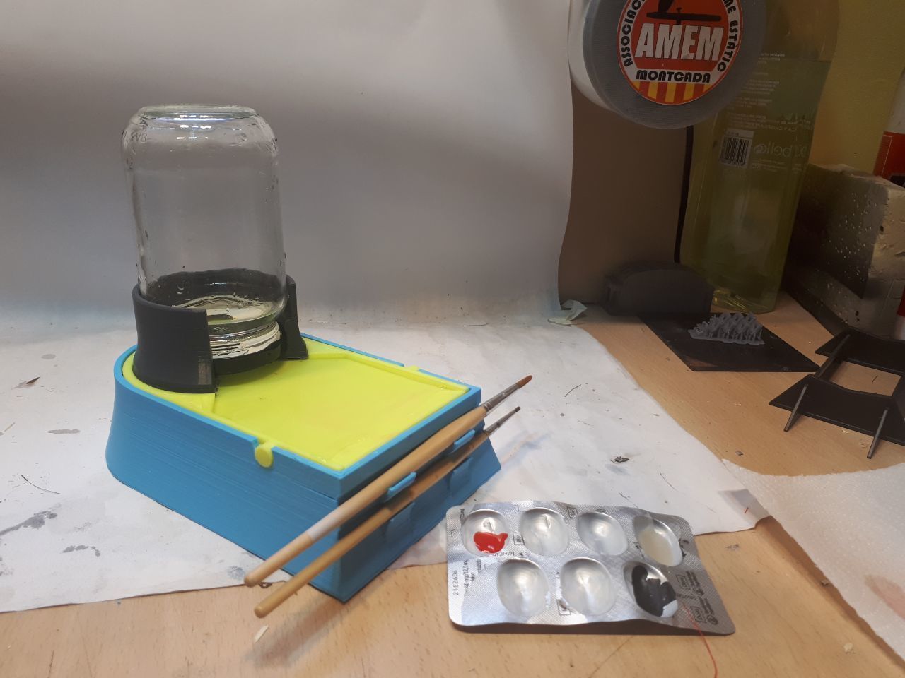 Cubeta de agua recargable - Refillable water bucket 3D print model_6