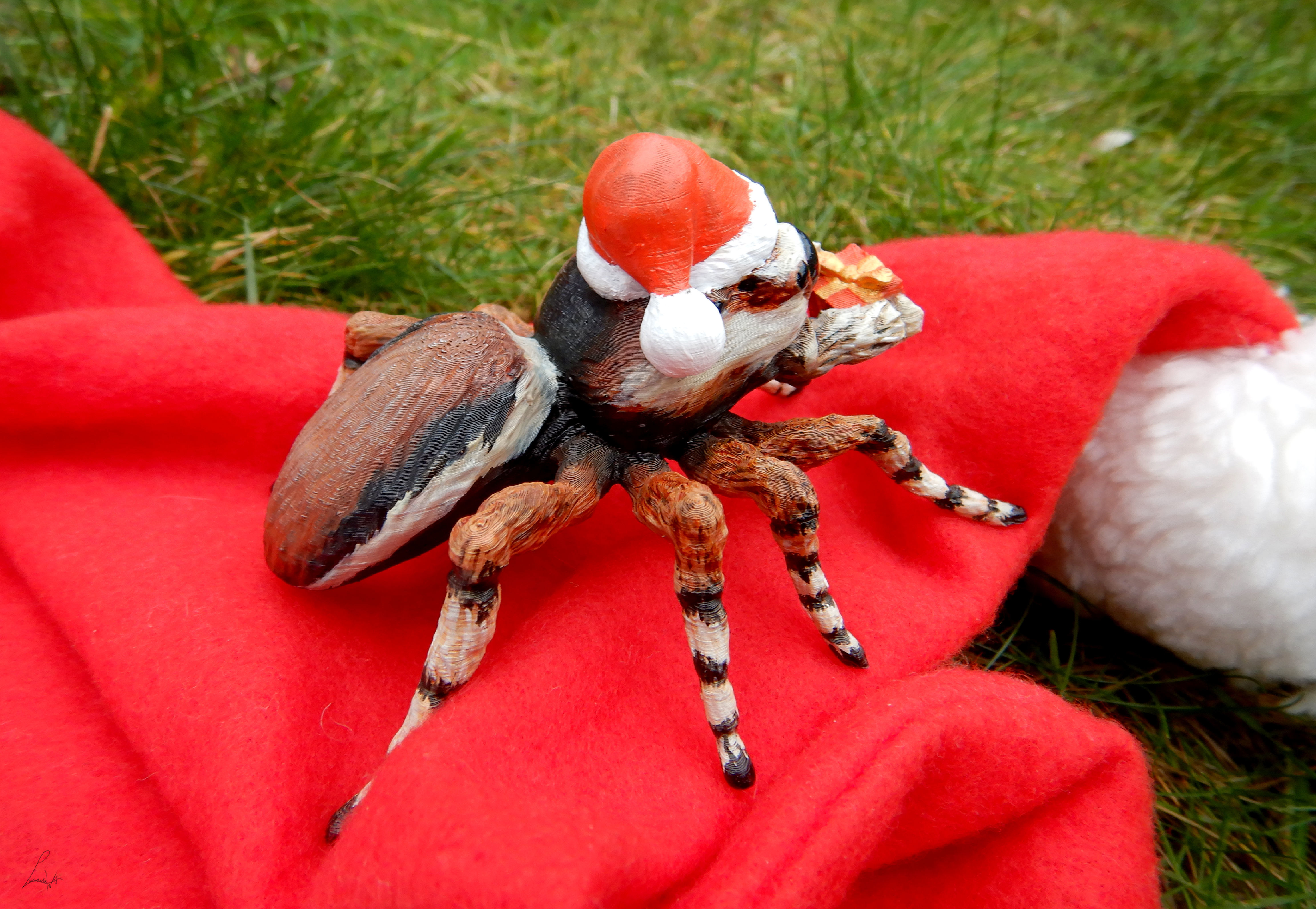 Giant Jumping Spider Santa 3D print model_4