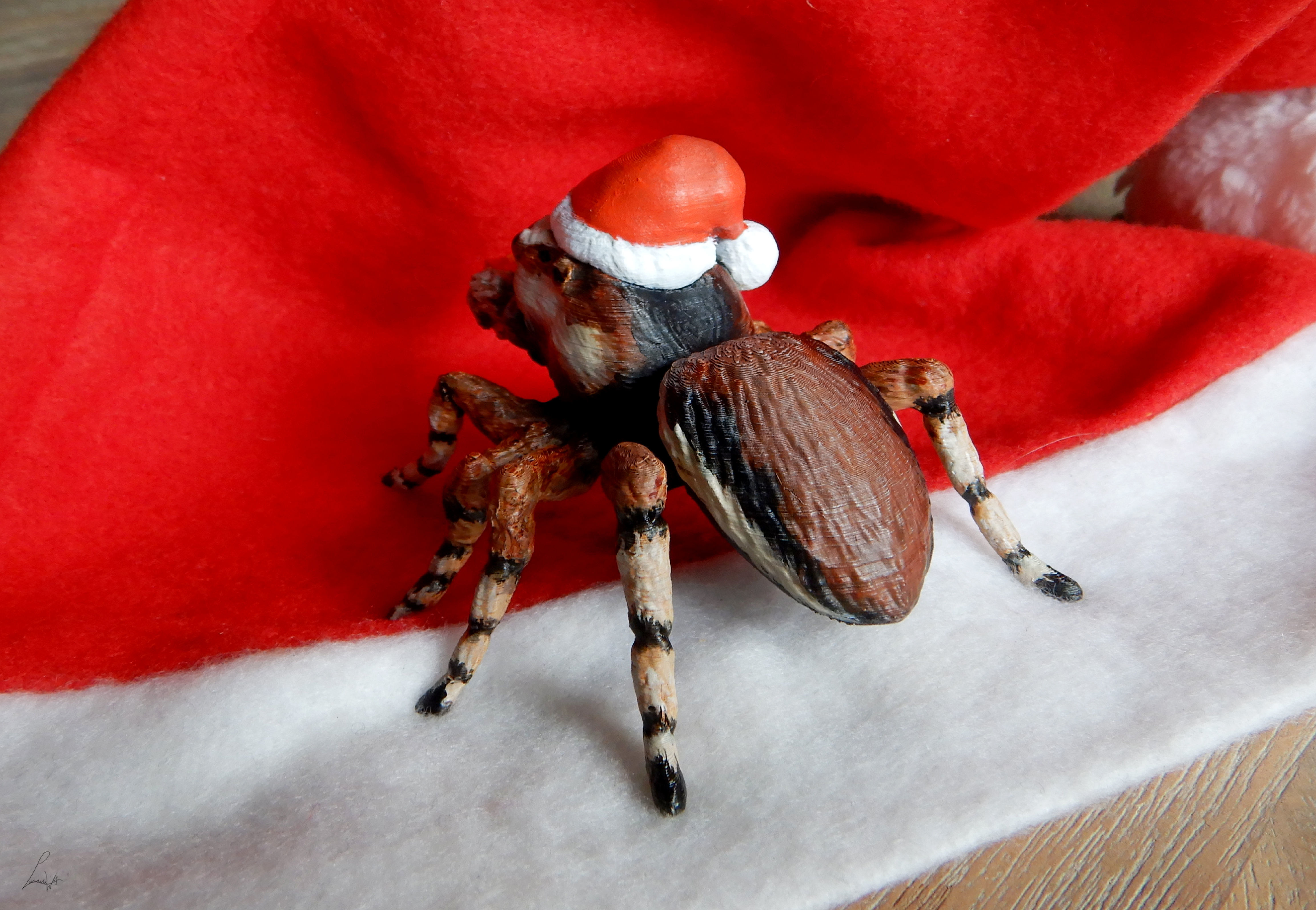 Giant Jumping Spider Santa 3D print model_6