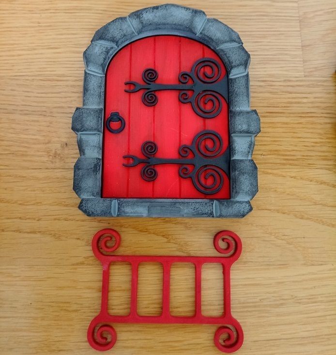 Pixie christmas door 3D print model_2