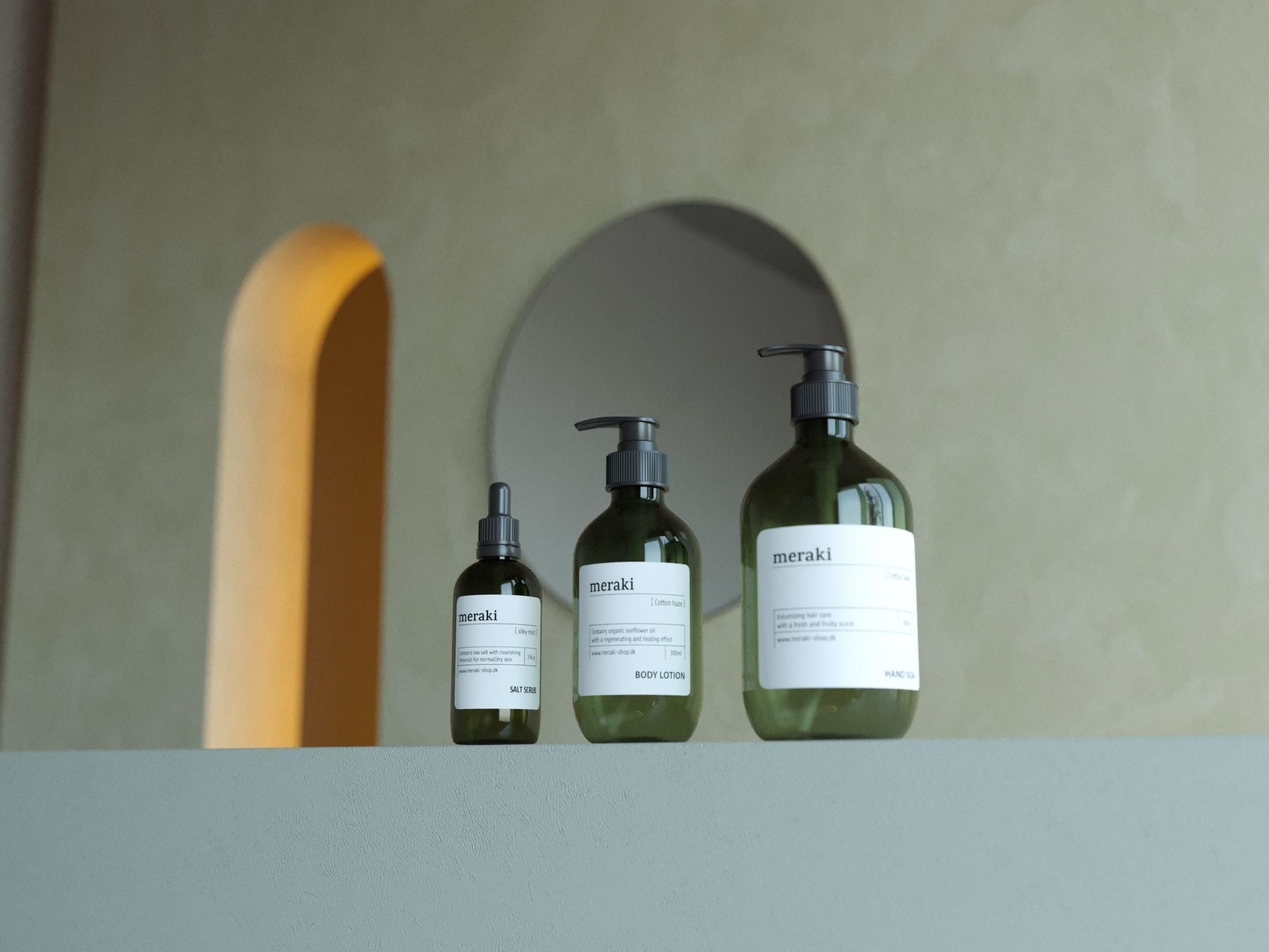 Classic Bathroom Scene 3D model_6