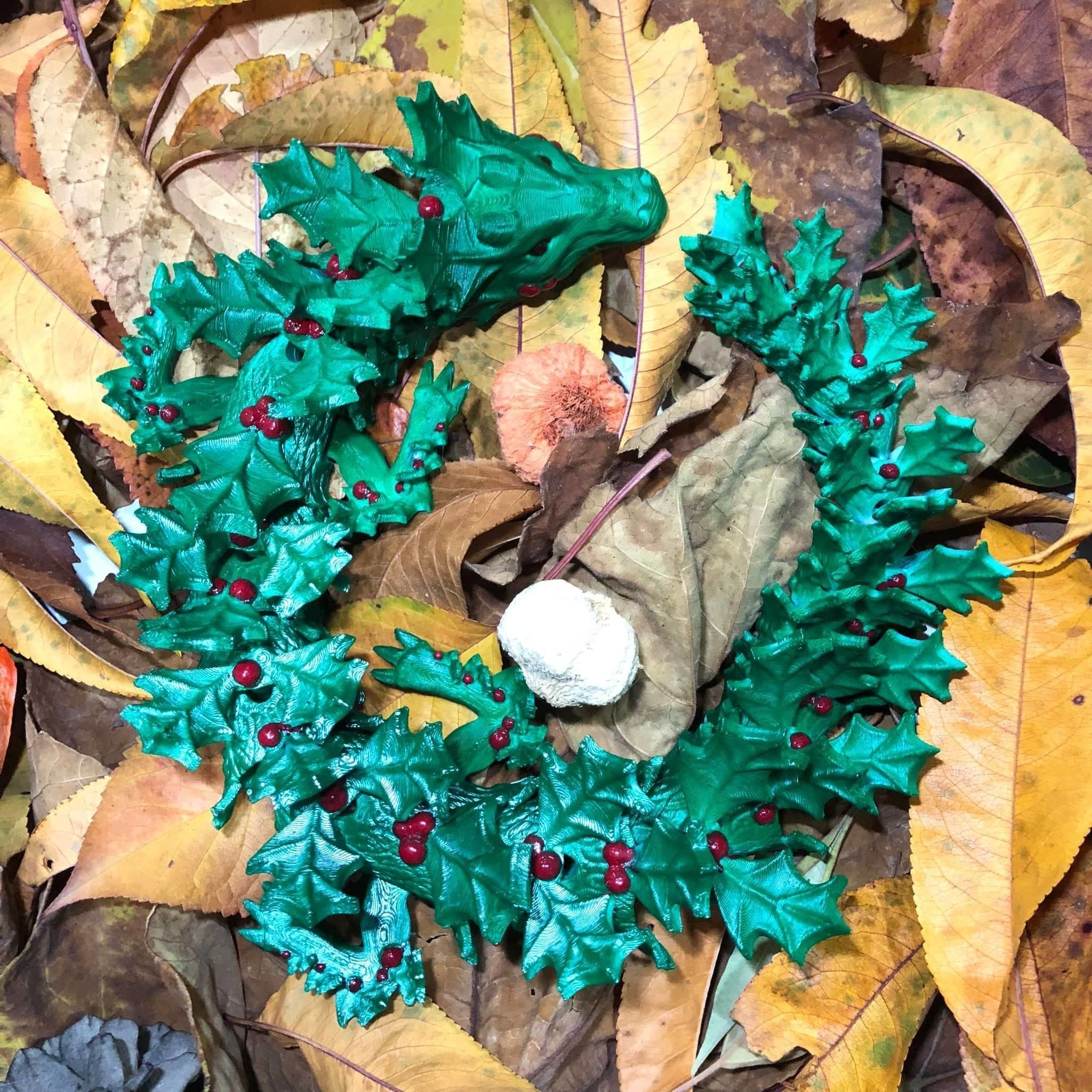 Holly Wreath Dragon 3D print model_1