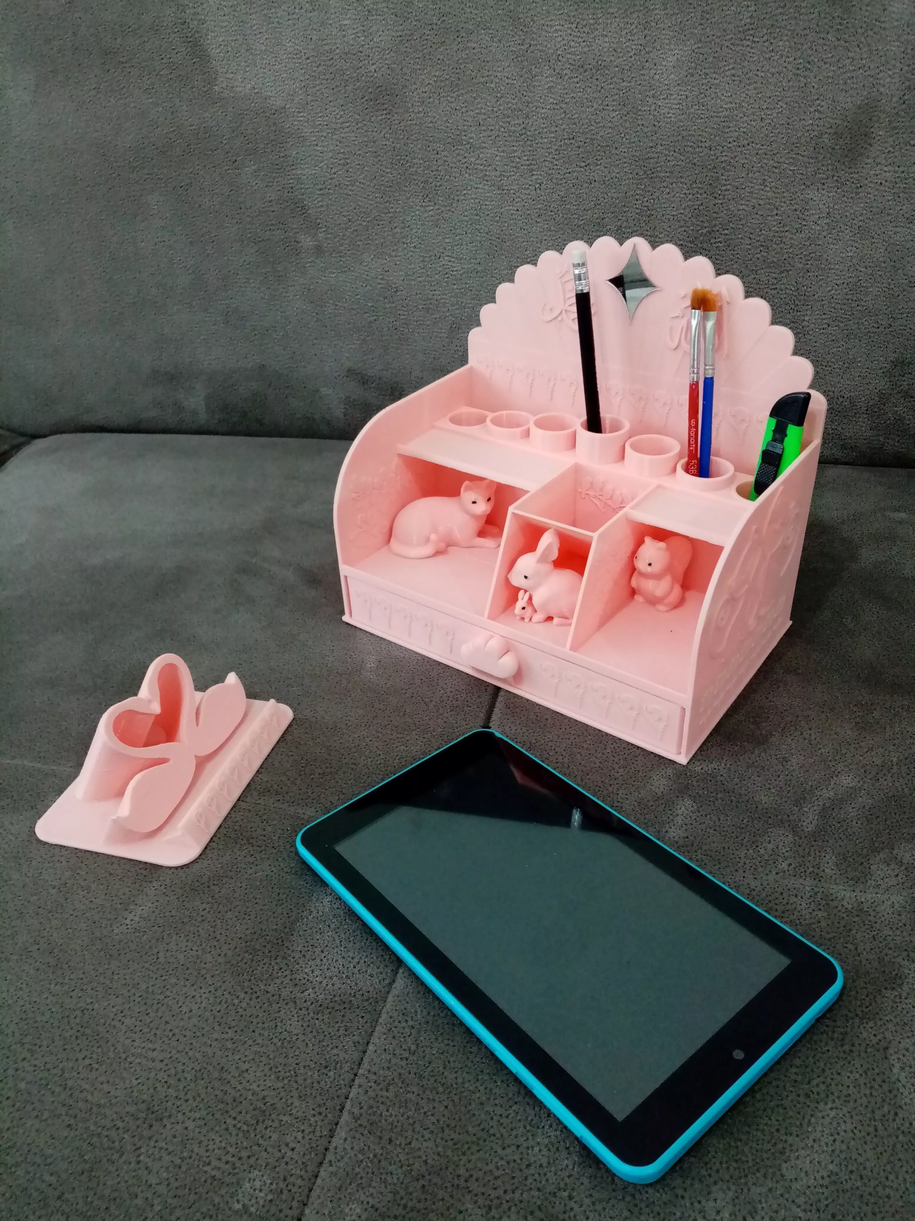 KIDS PEN HOLDER-Tablet-Phone holder-3D Print Model-Stl File 3D print model