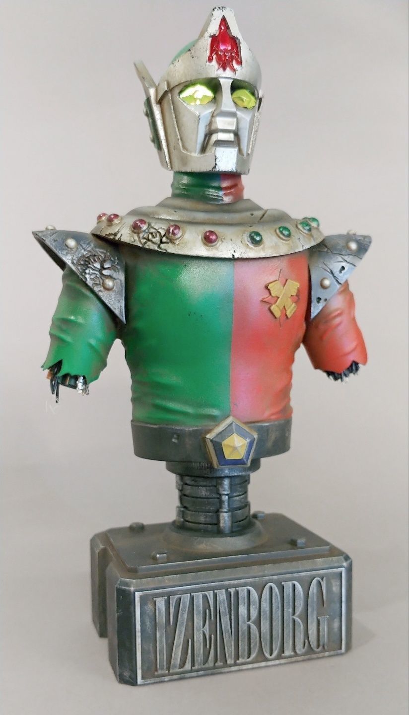 izenborg damage bust 25cm eye led light 3D print model_1