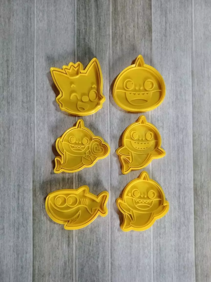 BABY SHARK CORTANTE DE GALLETAS 3D model_0