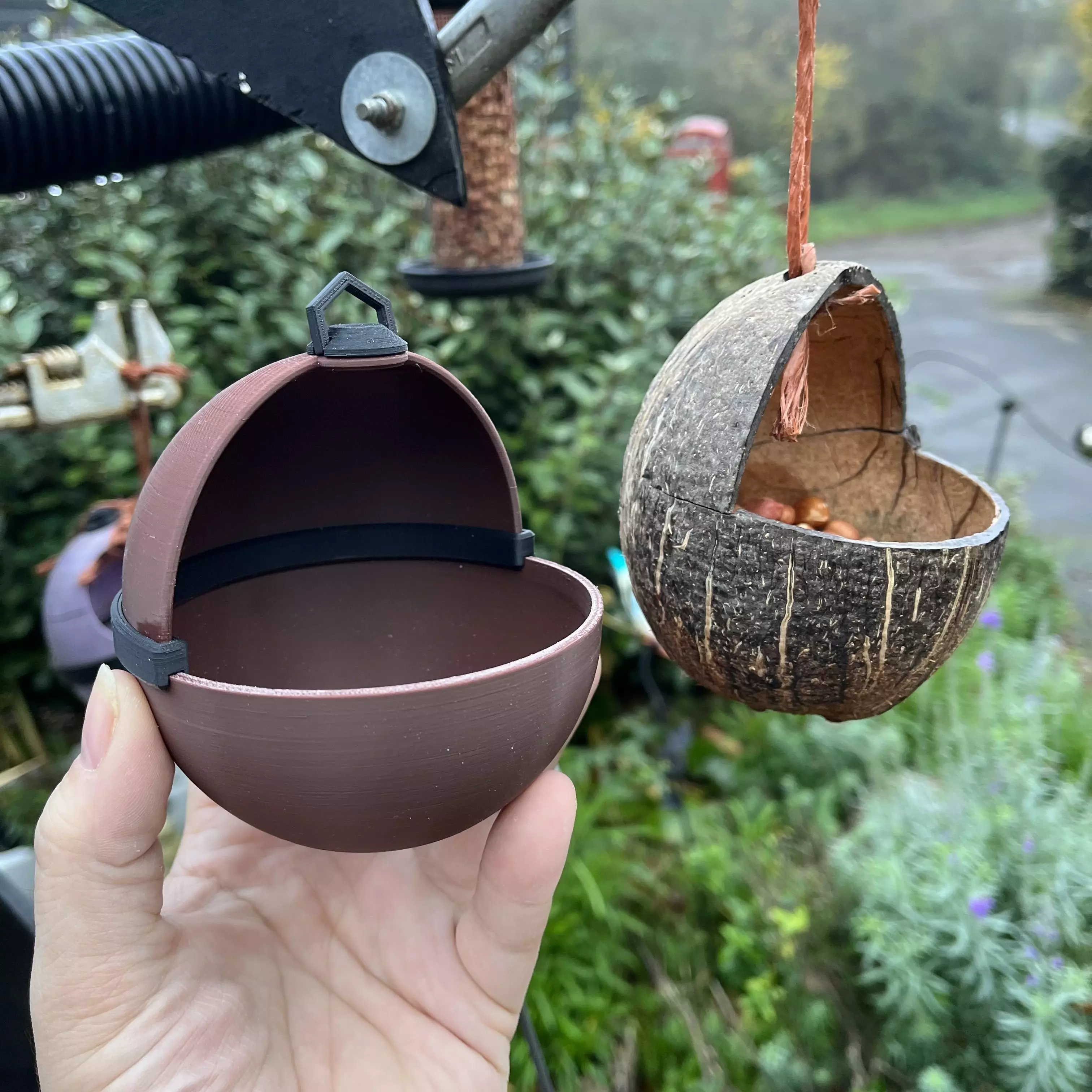 CyberNut Wild Bird and Squirrel Feeder 3D print model_0