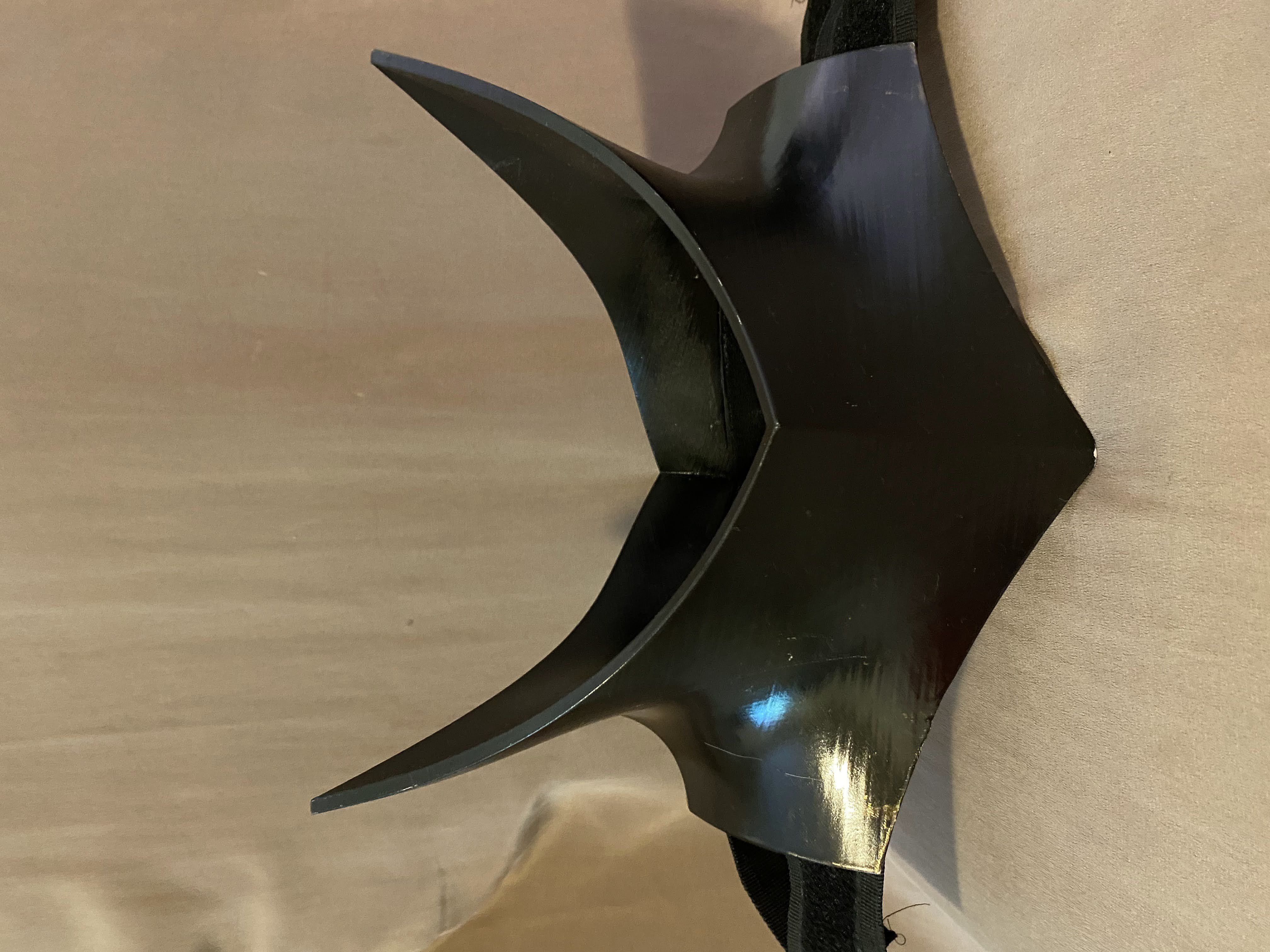 Royal Pain Collar 3D print model_3