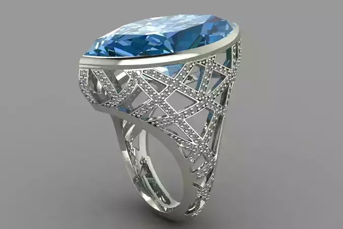WOMANS RING