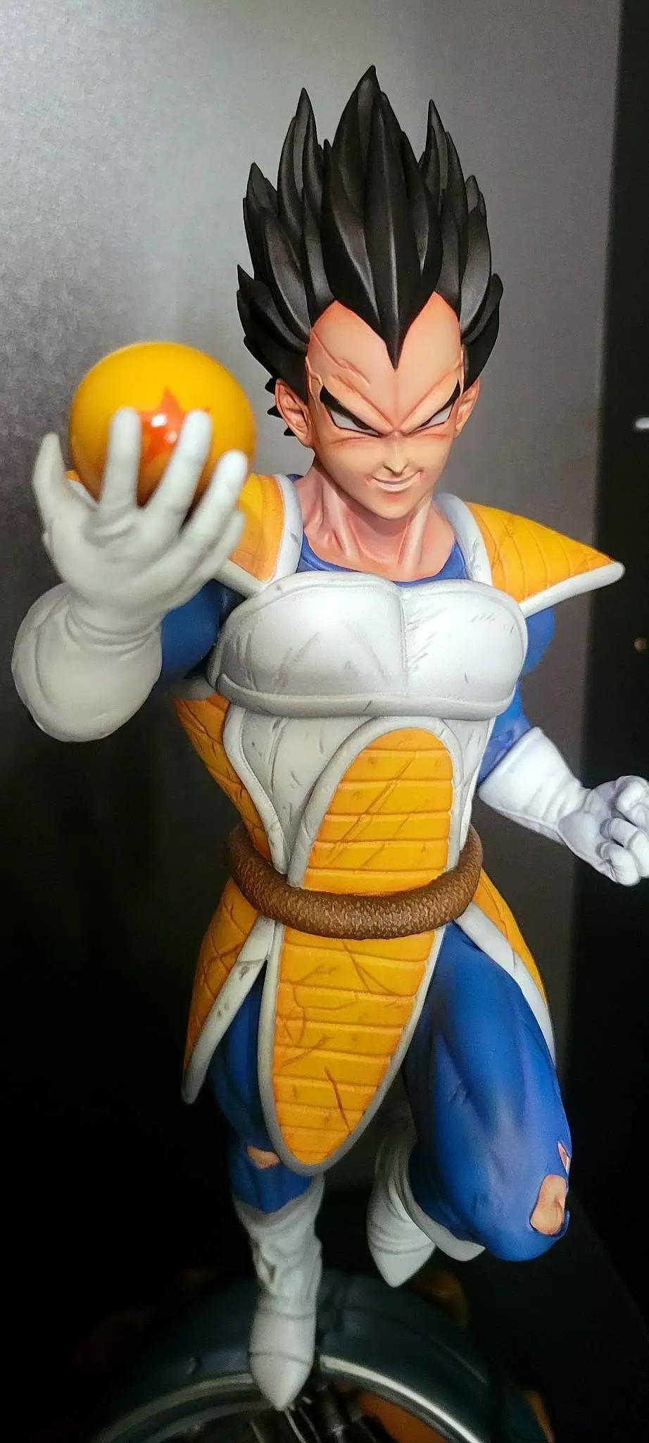 VEGETA REAL  ON CAPSULE  3D print model_0