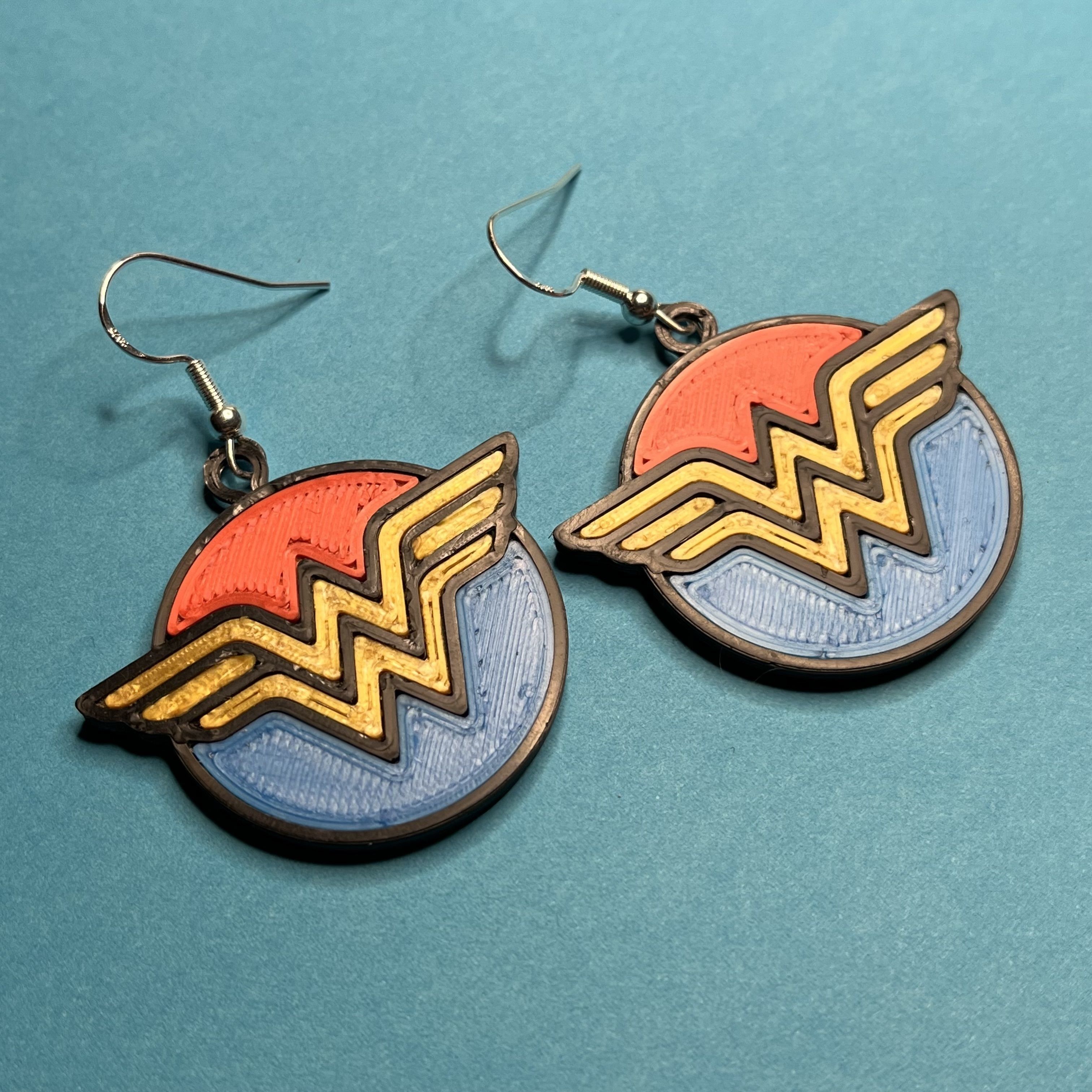 Wonder Woman Logo Earrings 3D print model_4