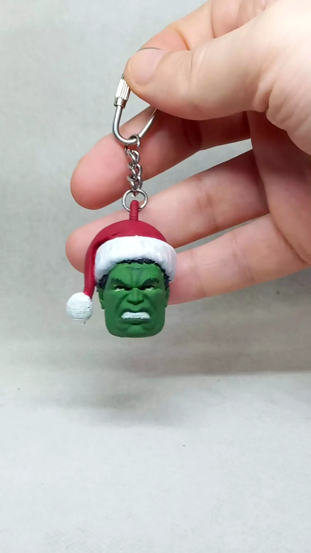 santa Hulk keychain  3D print model_0