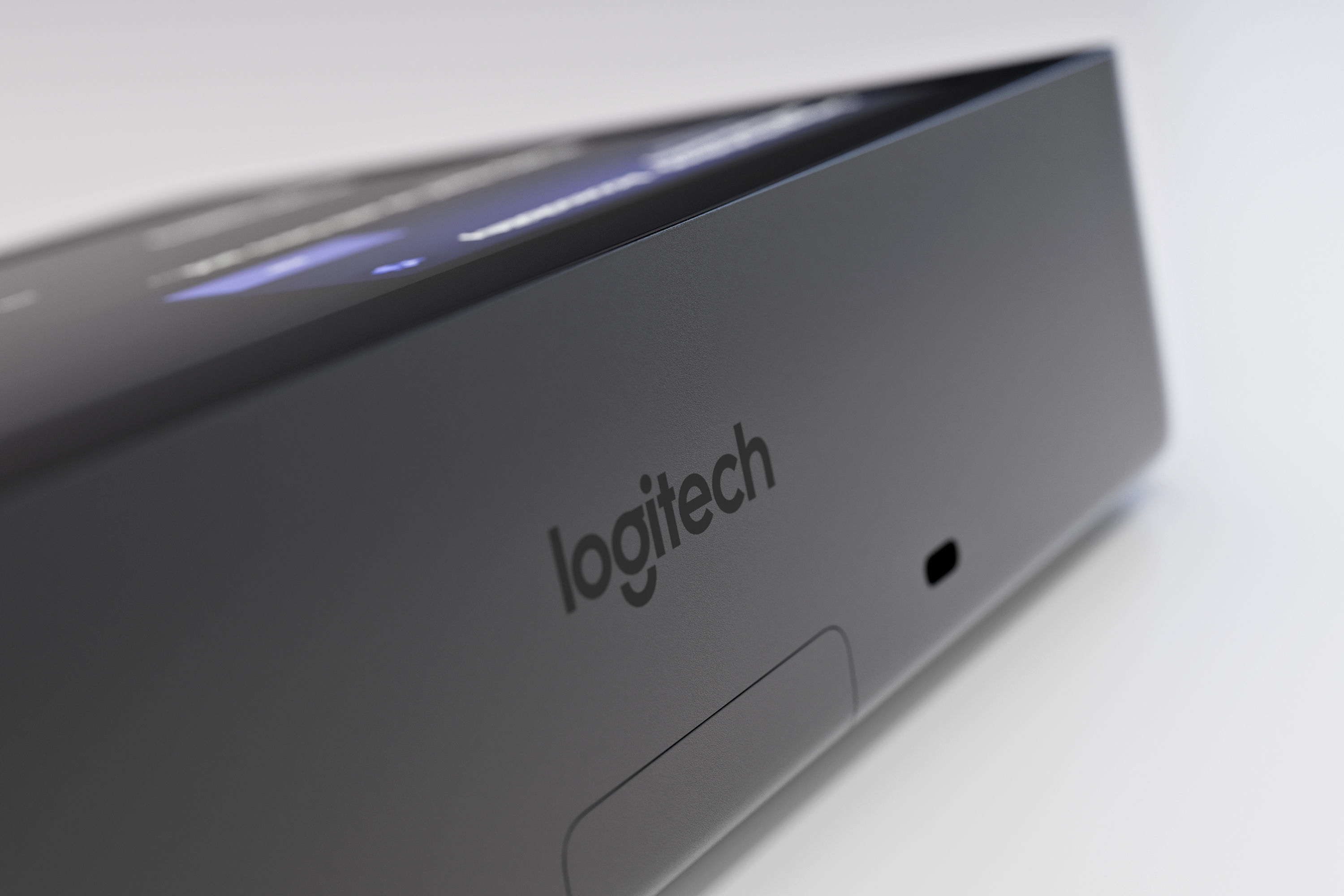 Ultimate Collection of Office Meeting Room Gadgets _15