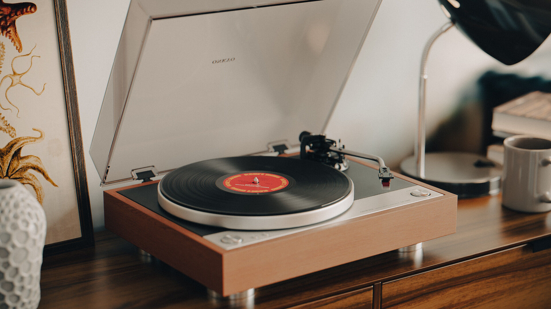 Real-time Record Player Turntable Low-poly 3D model_6
