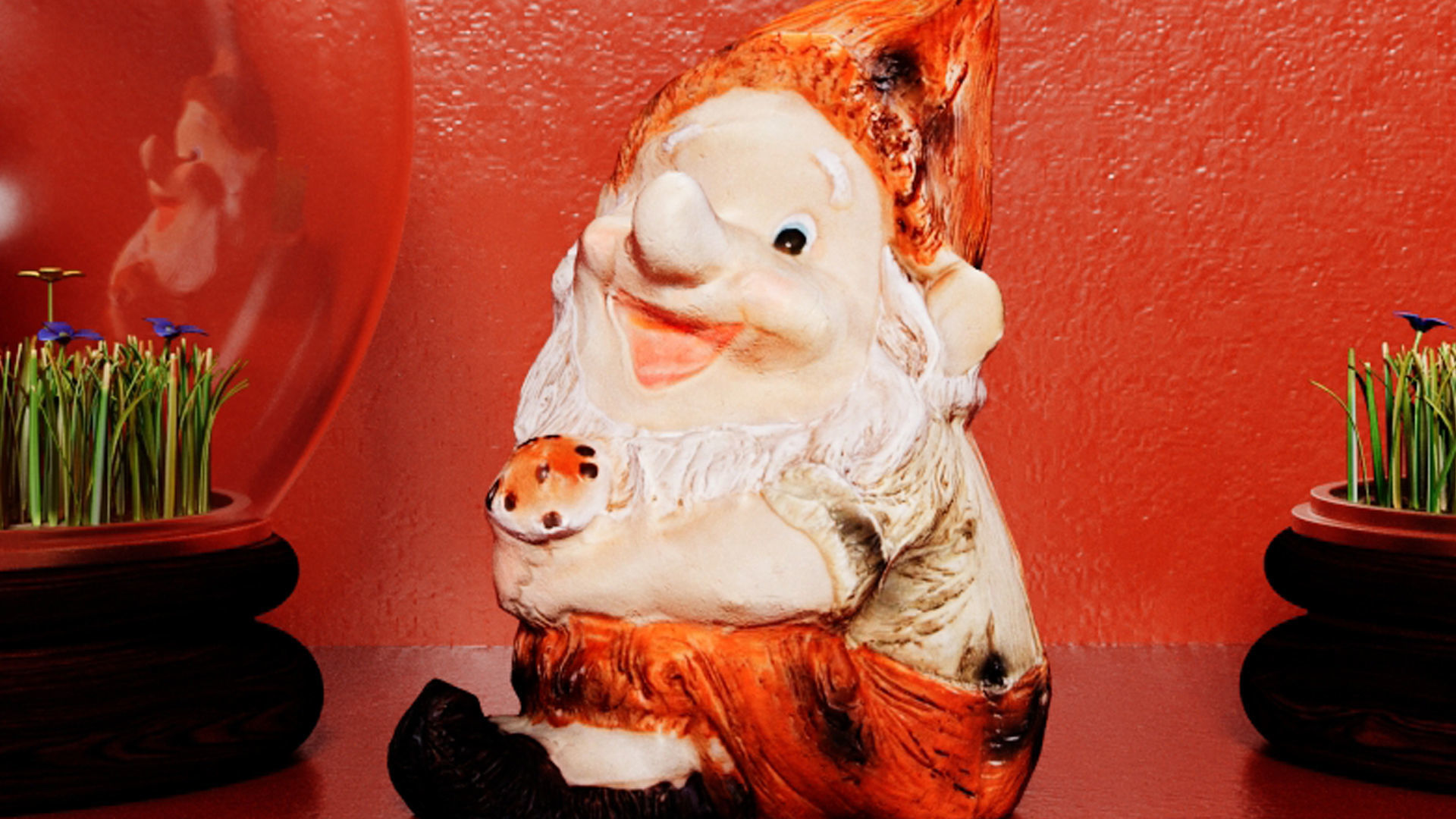 Gnome Snow Globe 3D print model_3