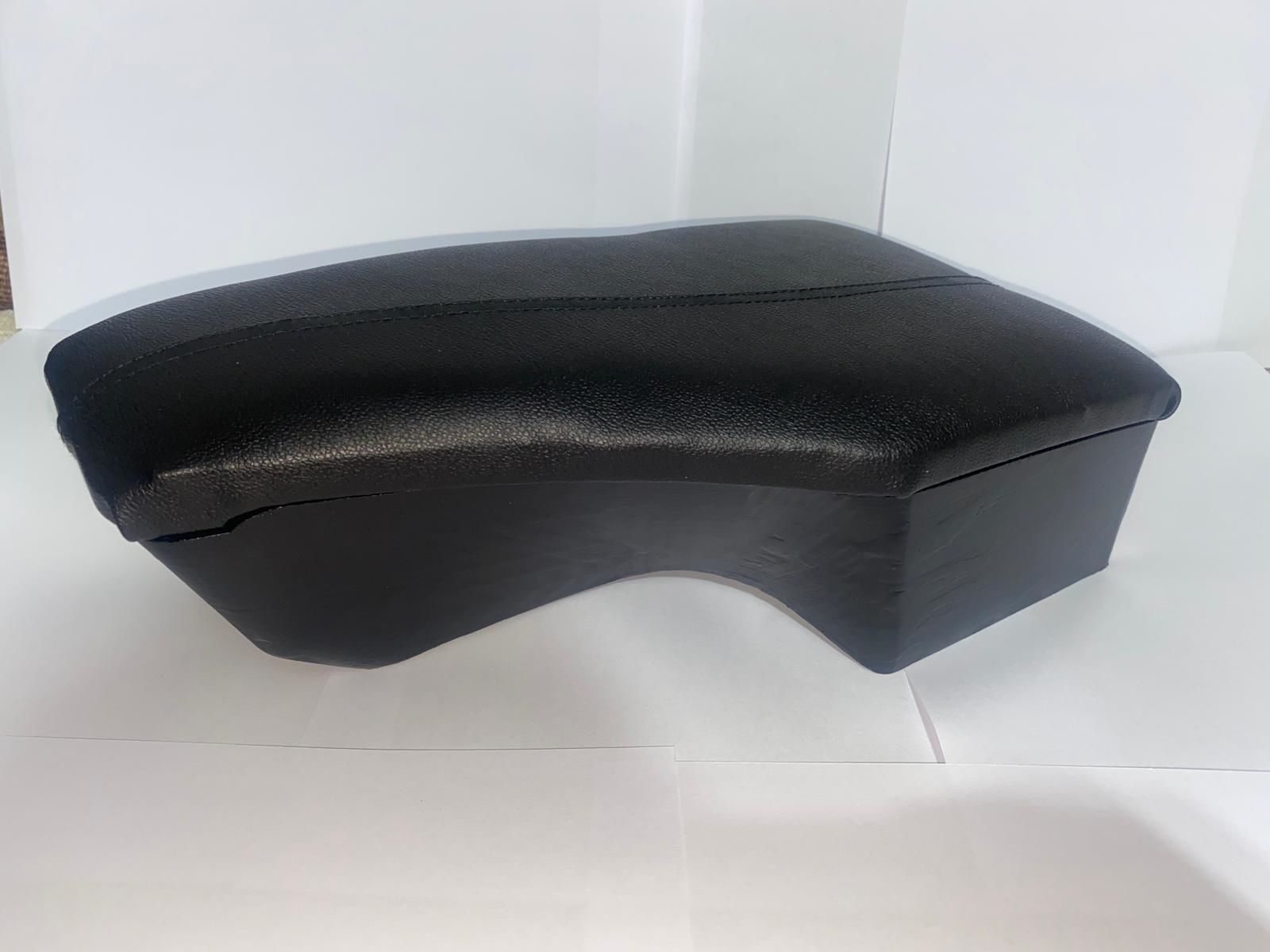 SEAT LEON ARMREST 3D print model_2