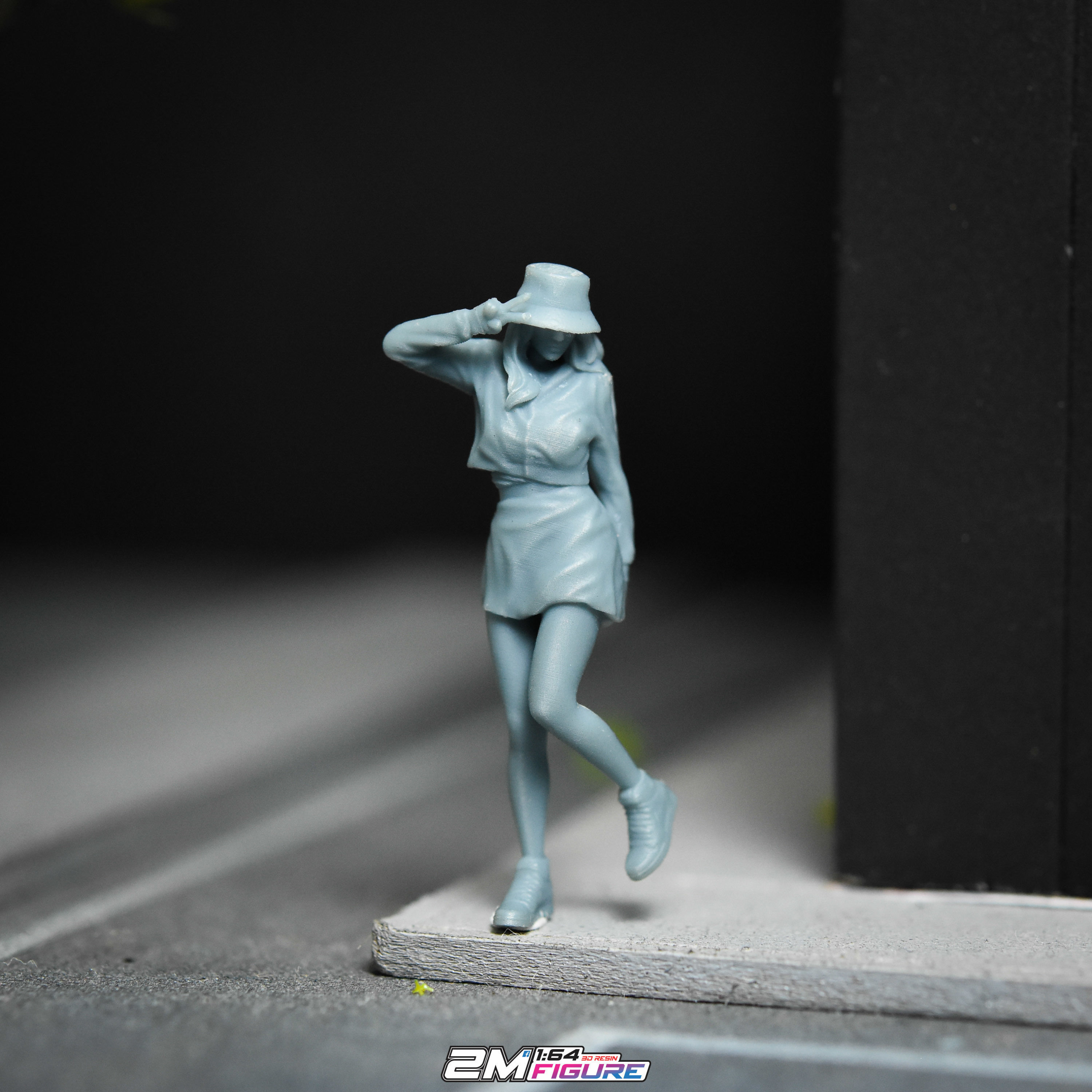 FIGURE SAY HI GIRL SCALE 164 3D print model 3D print model_1