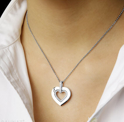 YD222 heart shaped pendant in rose gold with diamonds 3D print model_4