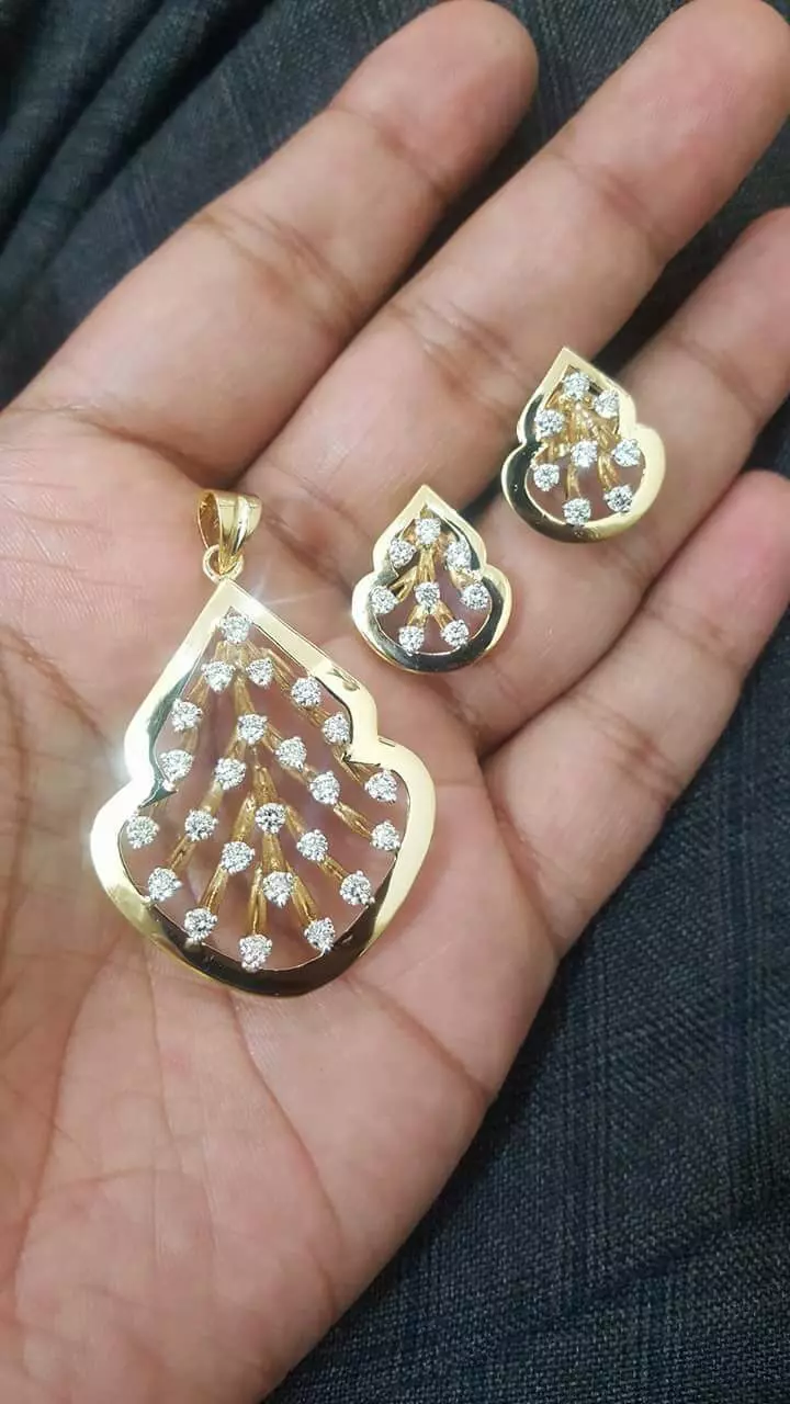 light pendant gold ready to print Free 3D print model