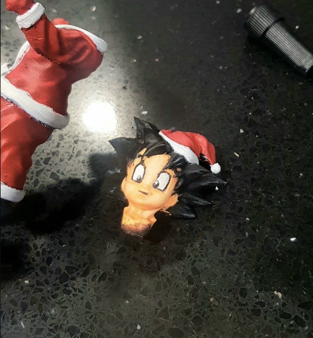 GOKU SANTA CLAUS 3D print model_13