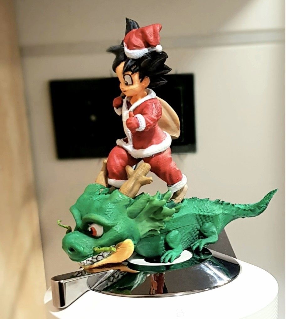 GOKU SANTA CLAUS 3D print model_6