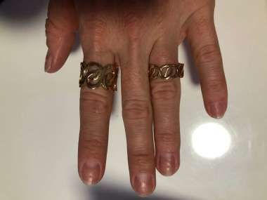 YD235 rose gold ring with diamonds 3D print model_2