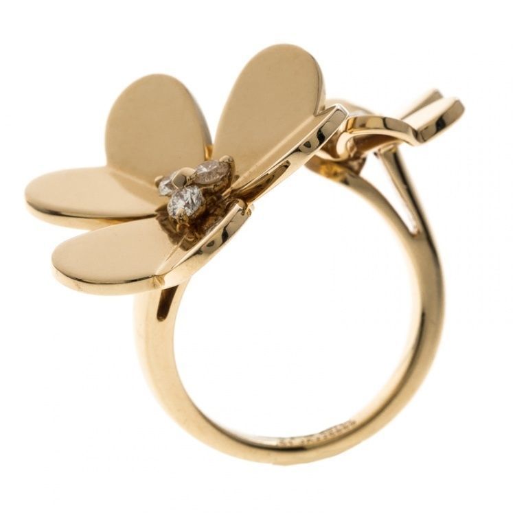 YD236 gold flower ring with diamonds 3D print model_6