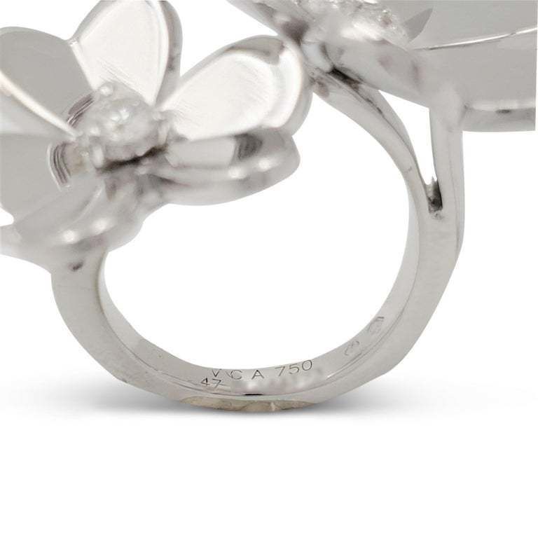 YD236 gold flower ring with diamonds 3D print model_17