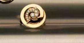 YD287 star trek ring with stone