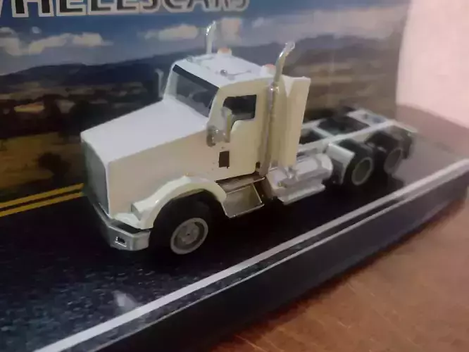 kenworth t 800 lista para impresion escala  3D print model
