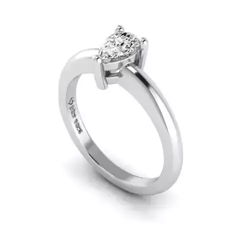 Solitaire pear shape diamond ring