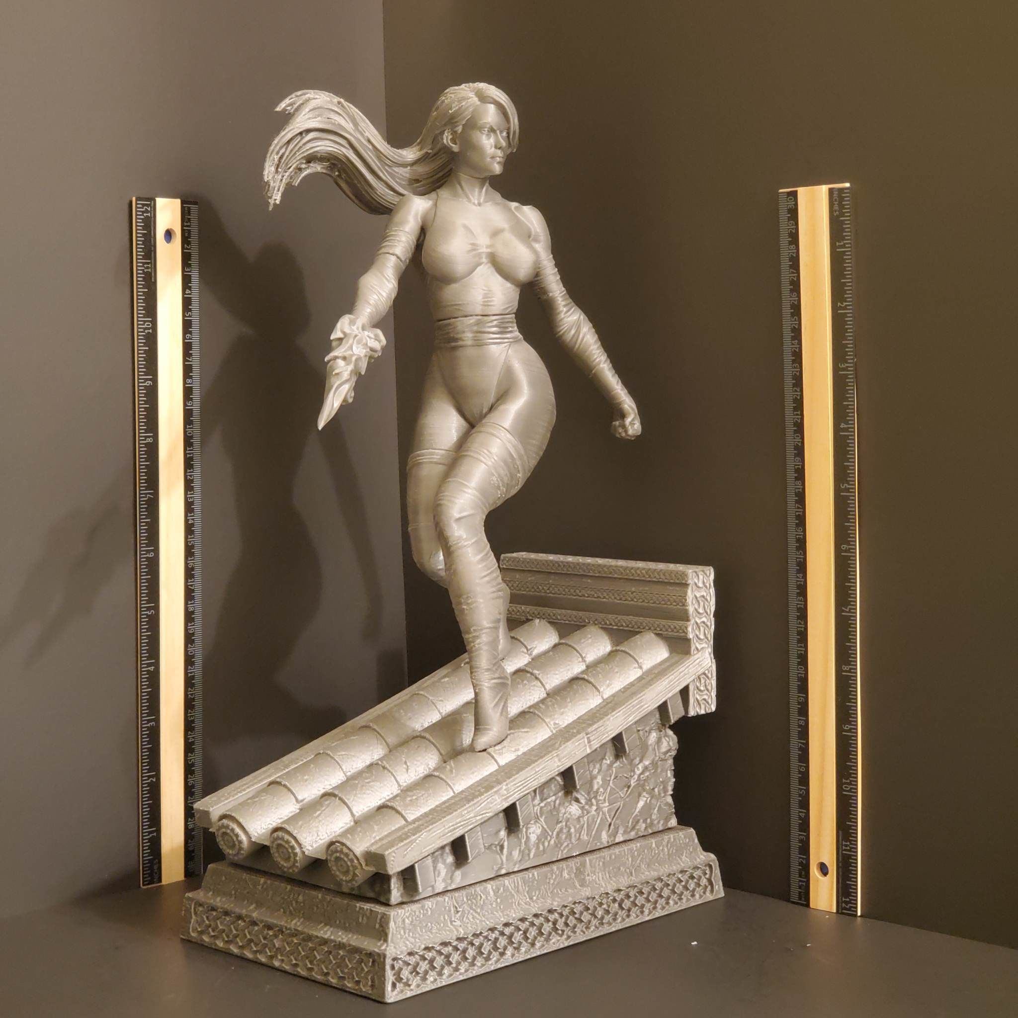 Psylocke woman holding sword 3D print model_17