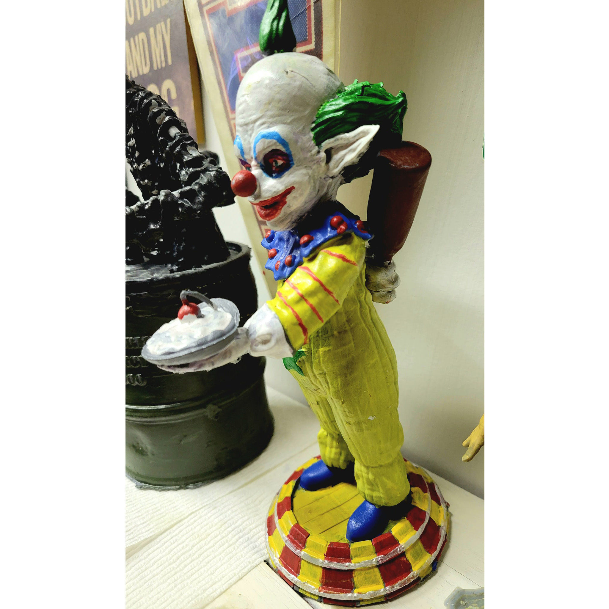  Shorty the Clown 3D print model_3