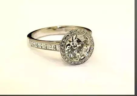 YD328 oval diamond ring with pave set diamonds