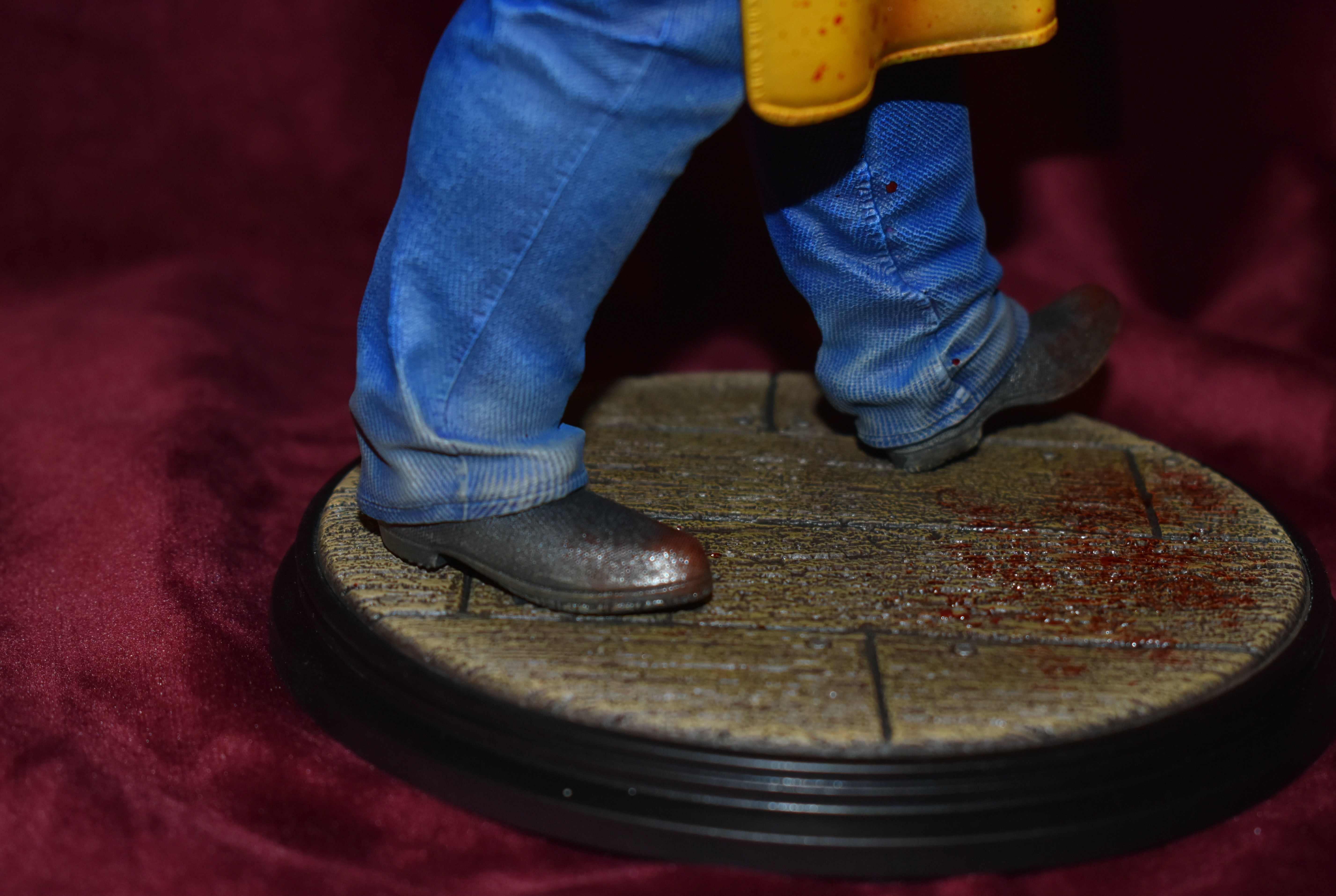 Leatherface statue  3D print model_17
