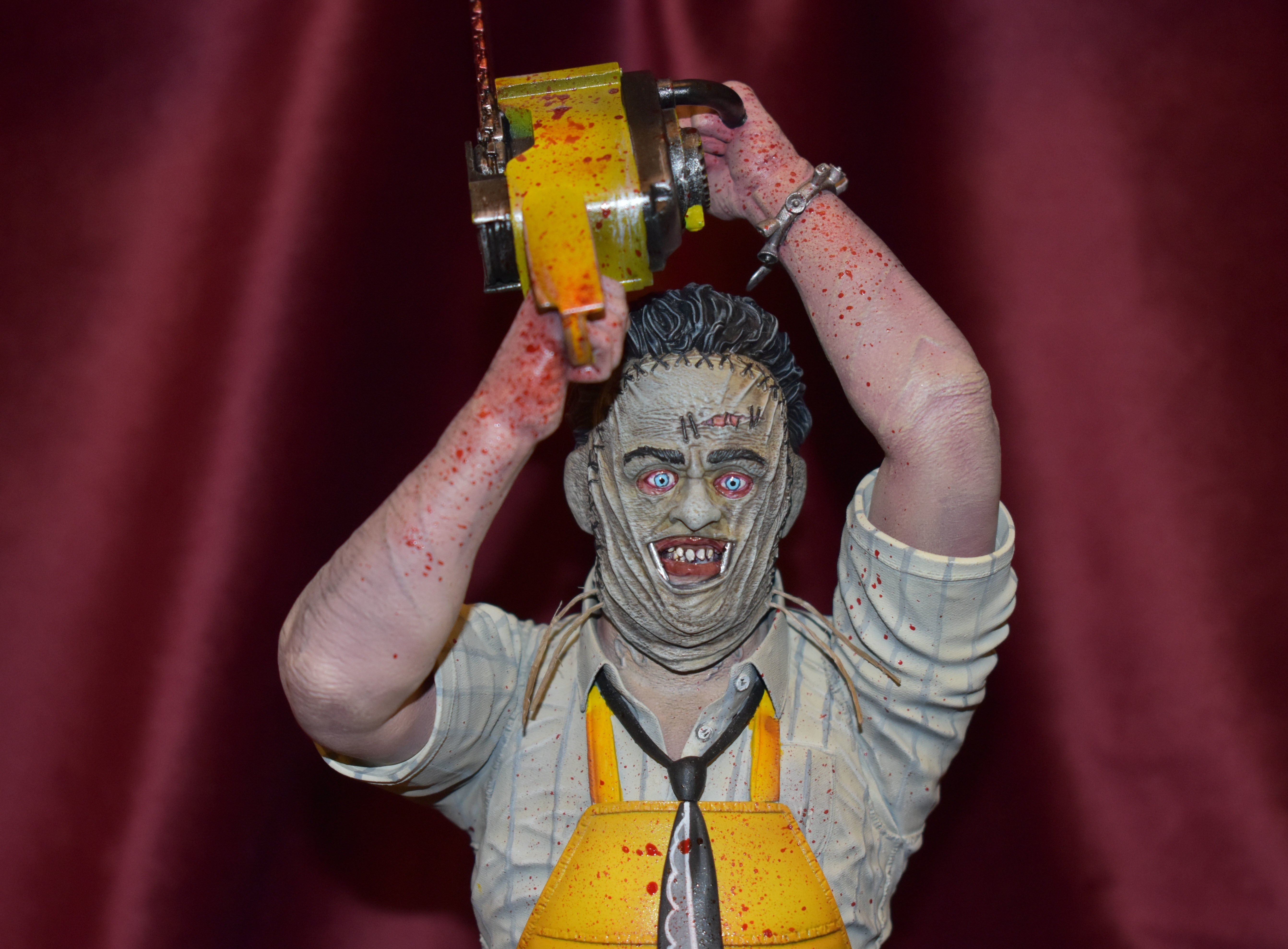 Leatherface statue  3D print model_11