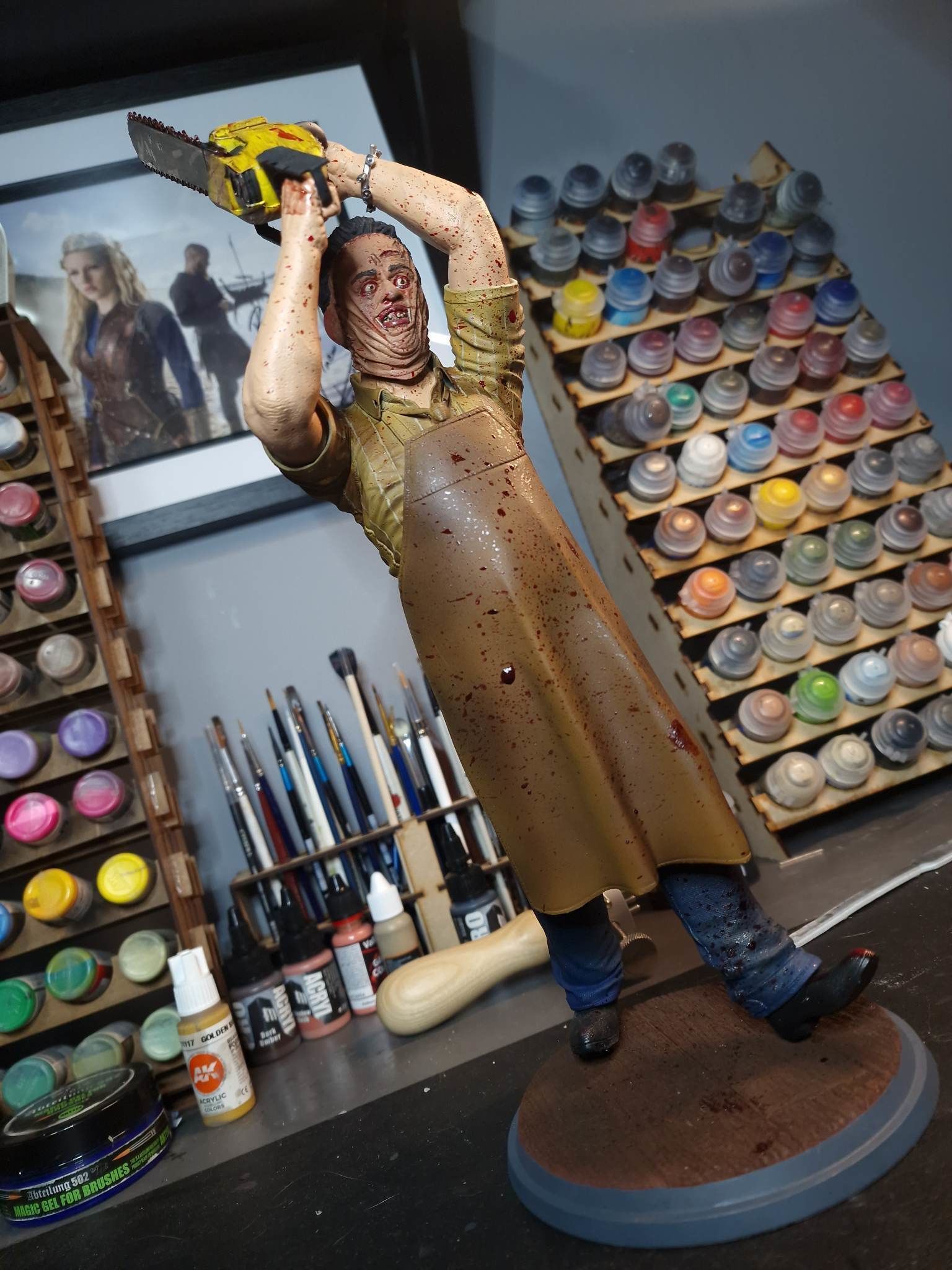 Leatherface statue  3D print model_21