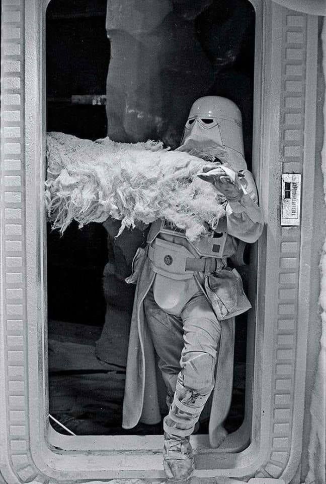 Echo base Door 1-6 scale Hottoys 3D print model_11