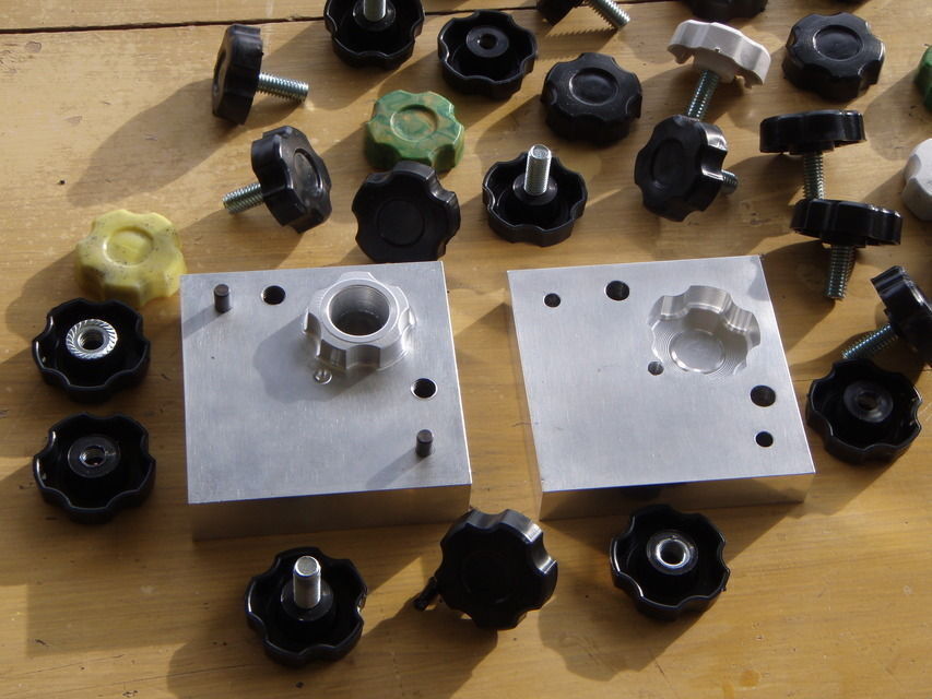 Knob and Mold Cavity Free 3D model_1