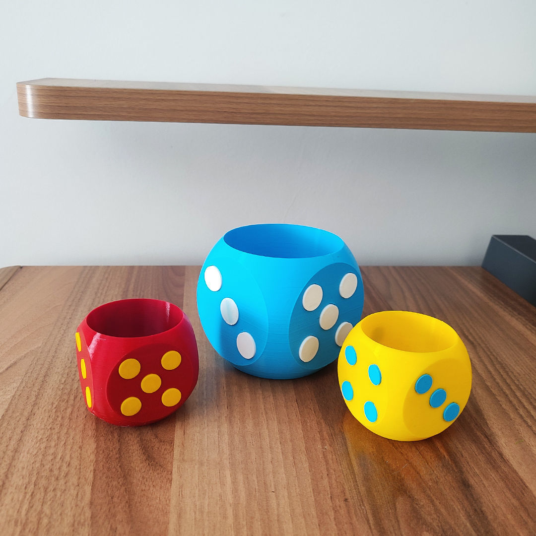 DICE FLOWER VASE 3D print model_1